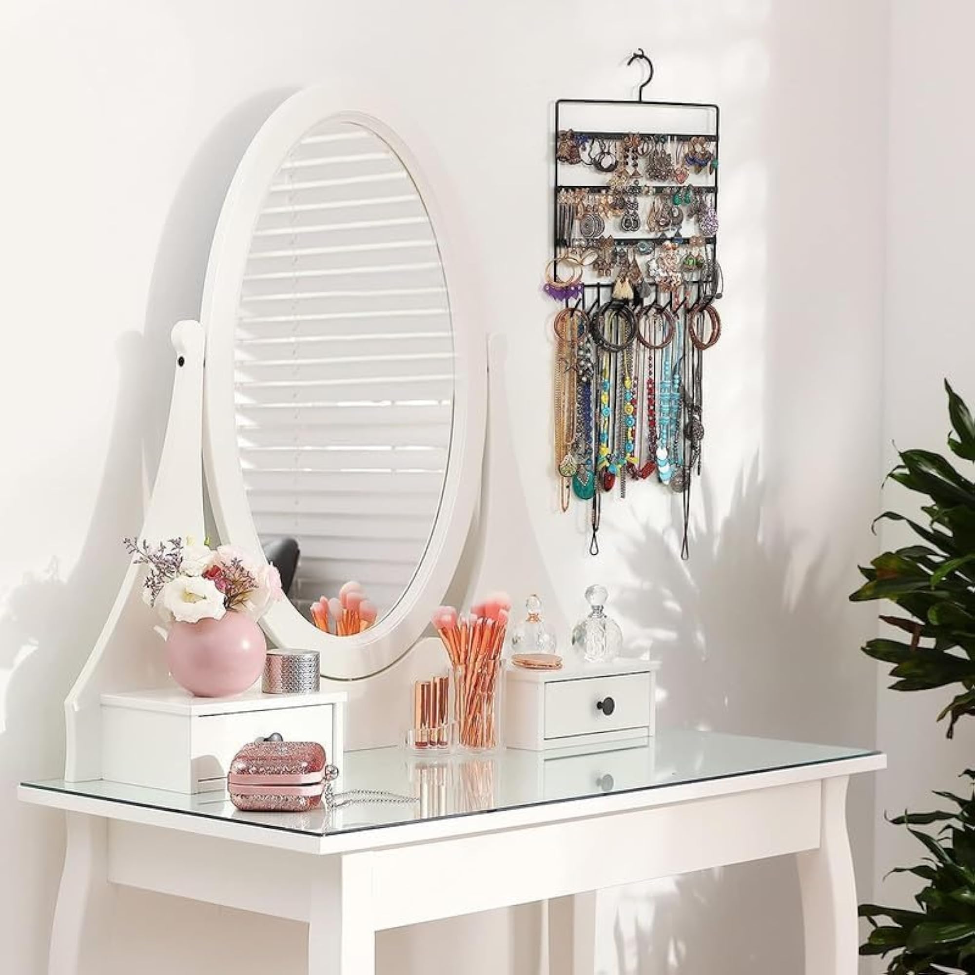 Metal Jewellery Display Stand, Multicolor